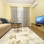 Jo-al Center Appartement *