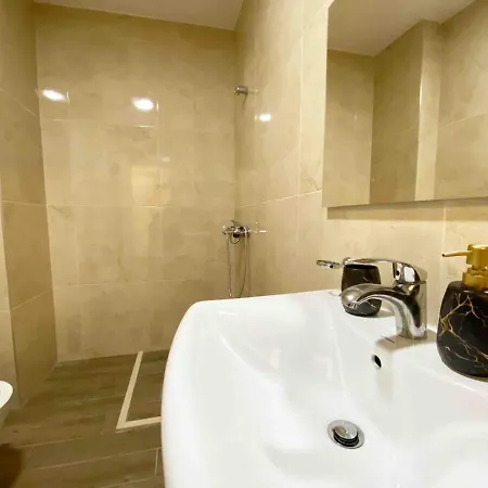Apartmán Jo-al Center Tirana