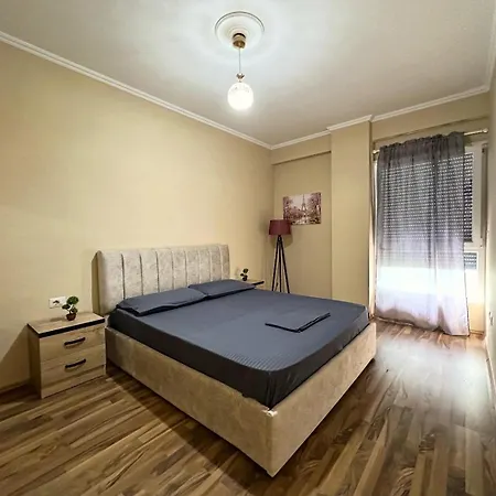 Jo-al Center 地拉那